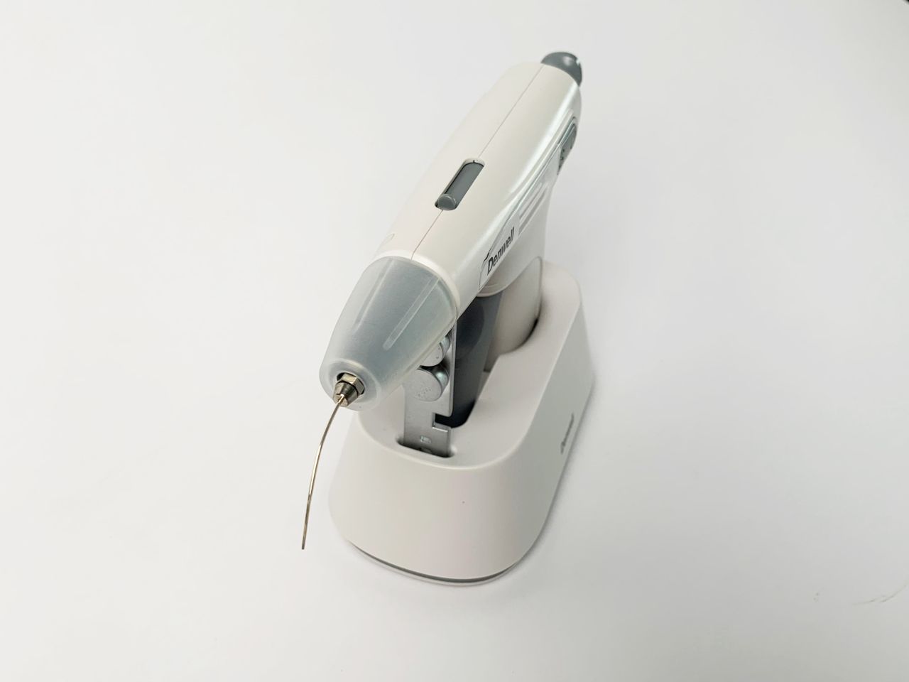 Use associated with Condenser Dental Instrument